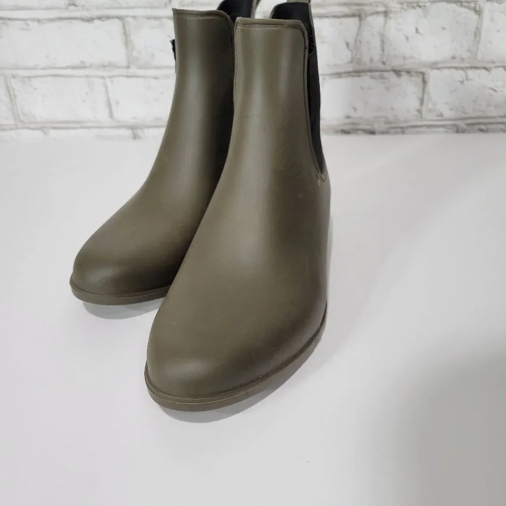 Merona green cute rain boots